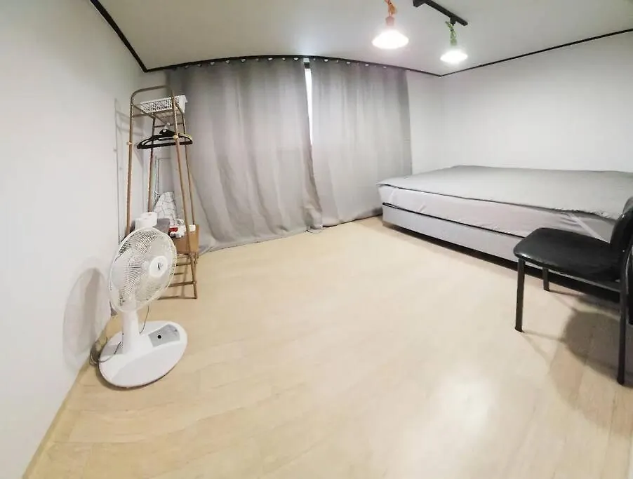 C-3 White Linen House Apartman Szöul 0*,  Dél-Korea