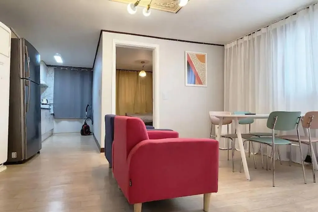 C-3 White Linen House Apartman Szöul
