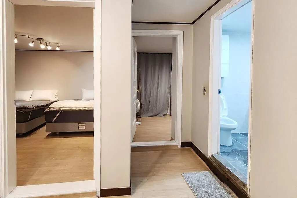 アパート ソウル特別市C-3 White Linen Houseアパートメント 韓国
